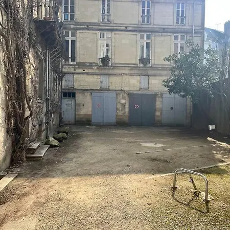 Appartement La Niche Sous Les Toits De Graslin